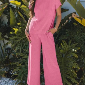 Melisa - Elegante completo in maglia a costine con maglietta e pantaloni a gamba larga