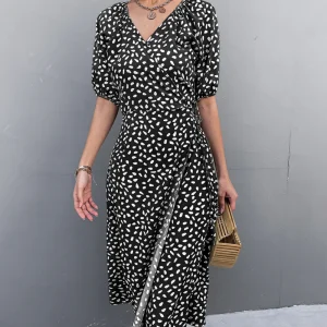 Aicelle - Elegante abito midi leopardato con scollo a V