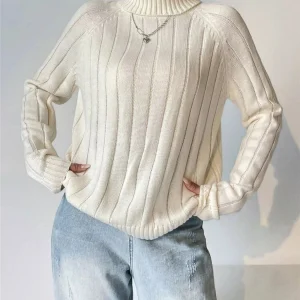 Kaila - Elegante maglione a maniche lunghe con collo alto e lavorazione a costine