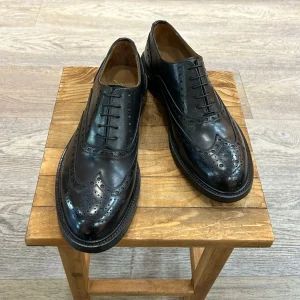 Francesina nera in pelle