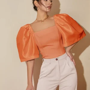 Connie - Elegante top con maniche a sbuffo e scollo quadrato