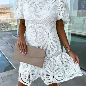 Antoinette - Elegante abito in pizzo ricamato