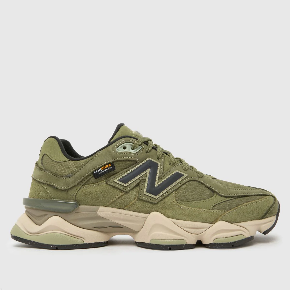 New Balance 9060 Khaki | Sneakers Uomo e Donna Stile Urban Futuristico